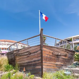 Magnifique Avec Terrasse- Proche De La Mer! Carqueiranne